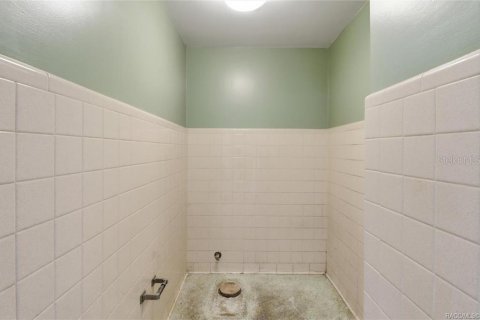 Propiedad comercial en venta en Inglis, Florida, 137.5 m2 № 2342195 - foto 30