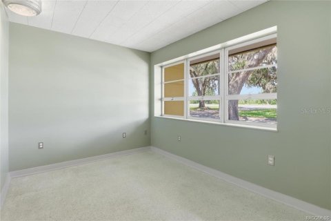 Propiedad comercial en venta en Inglis, Florida, 137.5 m2 № 2342195 - foto 13