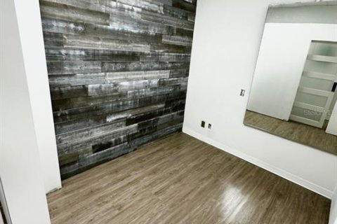Immobilier commercial à louer à Orlando, Floride: 4569.03 m2 № 1755055 - photo 3