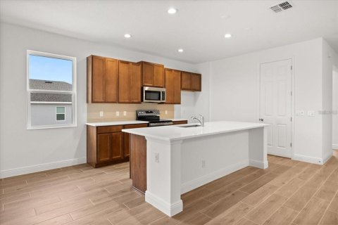 Casa en alquiler en Clermont, Florida, 4 dormitorios, 221.66 m2 № 2103036 - foto 5