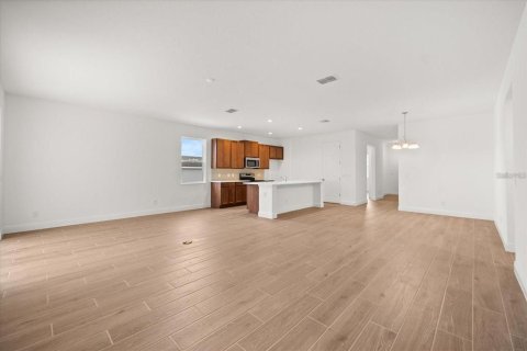 Casa en alquiler en Clermont, Florida, 4 dormitorios, 221.66 m2 № 2103036 - foto 7