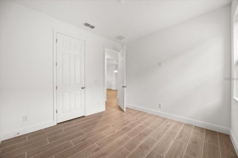 Casa en alquiler en Clermont, Florida, 4 dormitorios, 221.66 m2 № 2103036 - foto 22