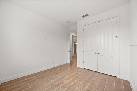 Casa en alquiler en Clermont, Florida, 4 dormitorios, 221.66 m2 № 2103036 - foto 18