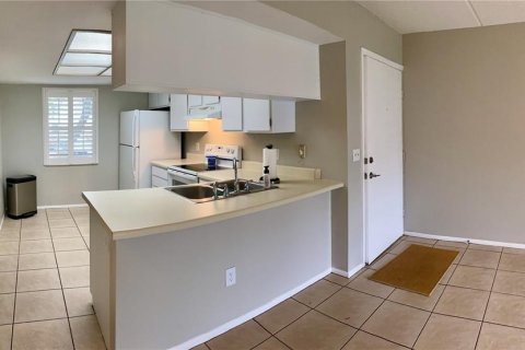 Copropriété à louer à Oldsmar, Floride: 2 chambres, 81.66 m2 № 1885466 - photo 2