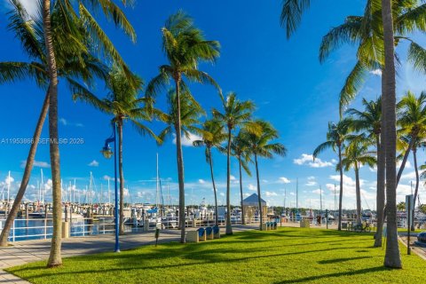 Townhouse in Miami, Florida 3 bedrooms, 149.02 sq.m. № 2009011 - photo 28