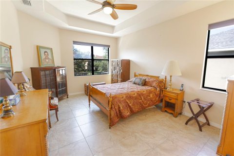 House in Tarpon Springs, Florida 3 bedrooms, 140 sq.m. № 1347201 - photo 17