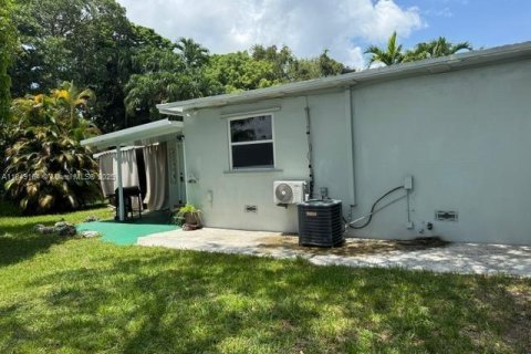 Casa en venta en Hallandale Beach, Florida, 3 dormitorios, 117.61 m2 № 1850621 - foto 29