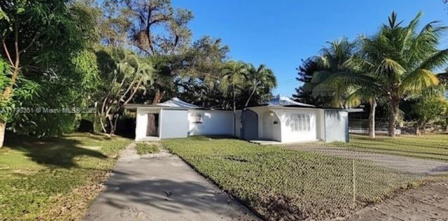 Villa ou maison à Miami, Floride 2 chambres, 155.98 m2 № 1708762