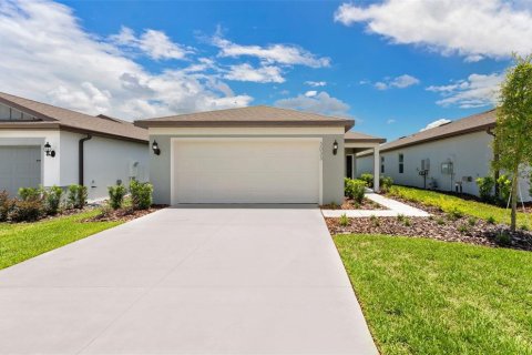 Villa ou maison à Wildwood, Floride 4 chambres, 146.79 m2 № 2200659