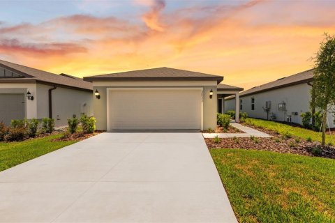 House in Wildwood, Florida 4 bedrooms, 146.79 sq.m. № 2200659 - photo 19