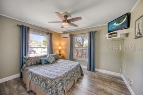House in Clearwater, Florida 3 bedrooms, 115.94 sq.m. № 1781080 - photo 12