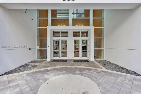 Снять в аренду кондоминиум в Майами, Флорида 1 спальня, 63.08м2, № 1975504 - фото 6