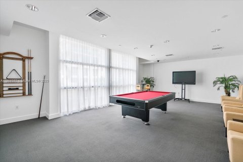 Снять в аренду кондоминиум в Майами, Флорида 1 спальня, 63.08м2, № 1975504 - фото 5