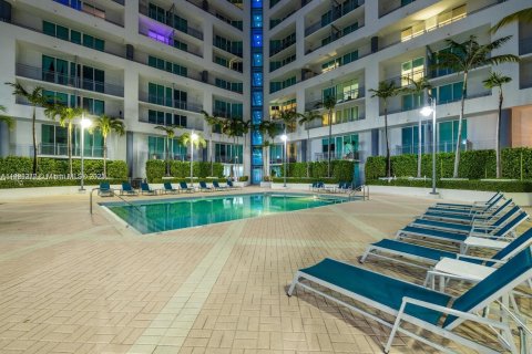 Снять в аренду кондоминиум в Майами, Флорида 1 спальня, 63.08м2, № 1975504 - фото 10