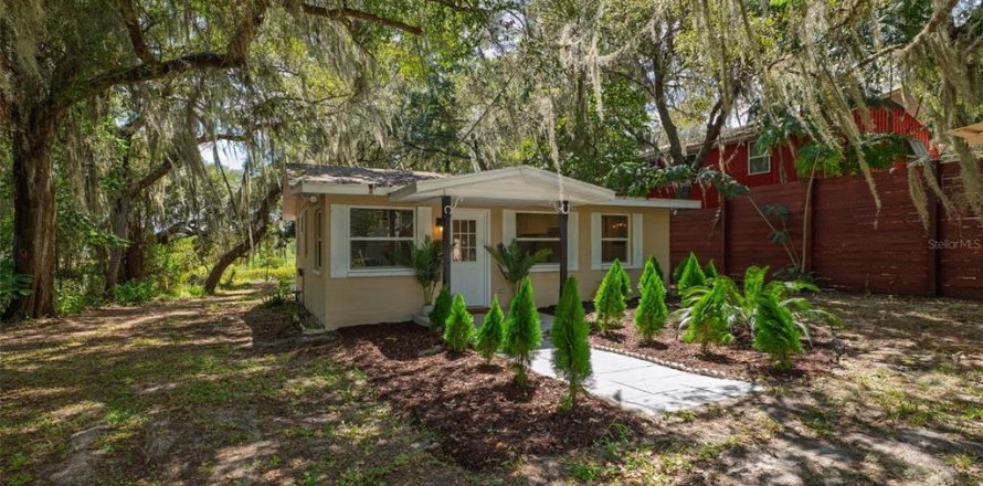 Casa en Melrose, Florida 2 dormitorios, 94.76 m2 № 1915682
