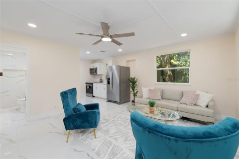 Casa en venta en Melrose, Florida, 2 dormitorios, 94.76 m2 № 1915682 - foto 9