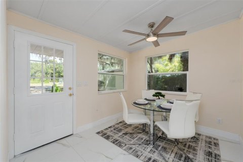 Casa en venta en Melrose, Florida, 2 dormitorios, 94.76 m2 № 1915682 - foto 5