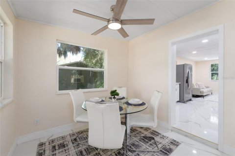 Casa en venta en Melrose, Florida, 2 dormitorios, 94.76 m2 № 1915682 - foto 6