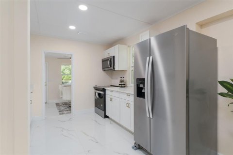 Casa en venta en Melrose, Florida, 2 dormitorios, 94.76 m2 № 1915682 - foto 8
