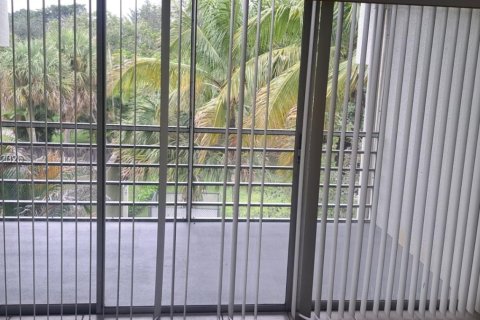 Condominio en alquiler en Sunrise, Florida, 2 dormitorios, 87.7 m2 № 2060164 - foto 23