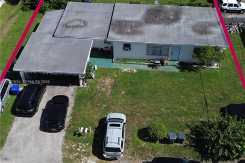 Immobilier commercial à vendre à Hollywood, Floride: 185.99 m2 № 2293929 - photo 6