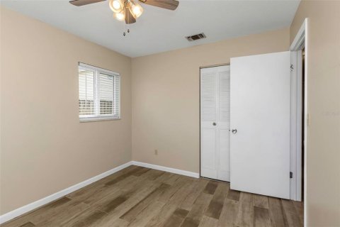 Casa en alquiler en Pinellas Park, Florida, 4 dormitorios, 115.38 m2 № 1902721 - foto 23