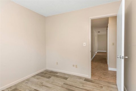 Casa en alquiler en Pinellas Park, Florida, 4 dormitorios, 115.38 m2 № 1902721 - foto 27