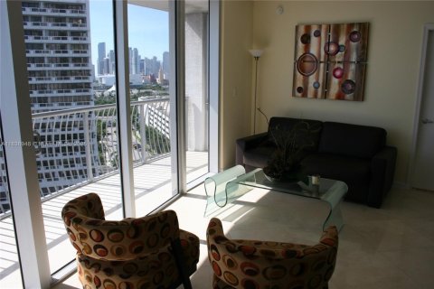 Condo in Miami, Florida, 2 bedrooms № 1822092 - photo 15