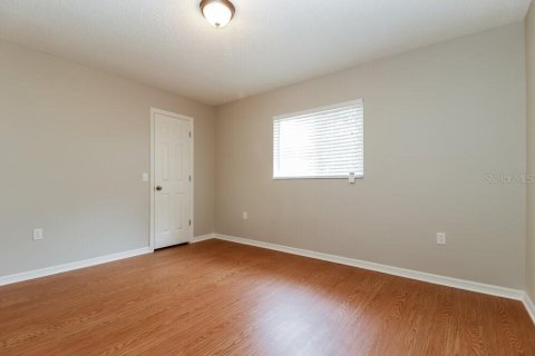 Casa en alquiler en Bradenton, Florida, 3 dormitorios, 180.32 m2 № 1902746 - foto 11