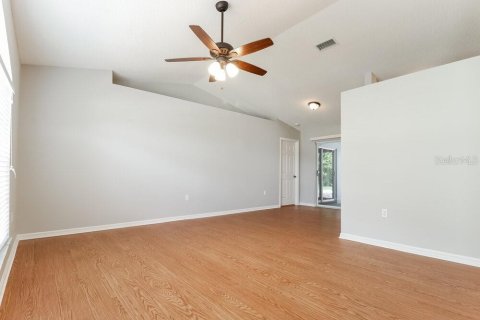 Casa en alquiler en Bradenton, Florida, 3 dormitorios, 180.32 m2 № 1902746 - foto 2