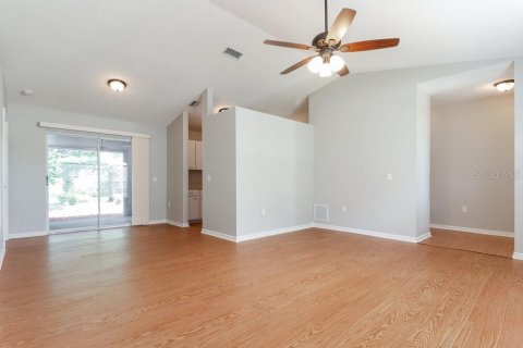 Casa en alquiler en Bradenton, Florida, 3 dormitorios, 180.32 m2 № 1902746 - foto 3