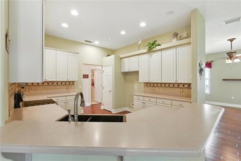 House in Davenport, Florida 4 bedrooms, 205.41 sq.m. № 1850150 - photo 17