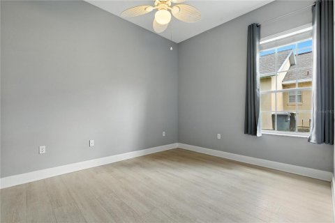 House in Davenport, Florida 4 bedrooms, 205.41 sq.m. № 1850150 - photo 23