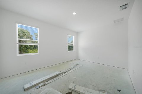 House in North Port, Florida 3 bedrooms, 154.5 sq.m. № 1797747 - photo 12