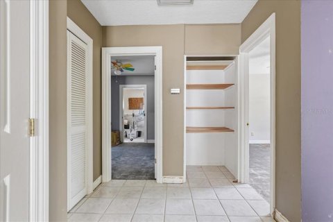 Villa ou maison à vendre à Palm Harbor, Floride: 3 chambres, 154.4 m2 № 2402809 - photo 15