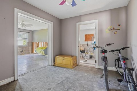 Villa ou maison à vendre à Palm Harbor, Floride: 3 chambres, 154.4 m2 № 2402809 - photo 17