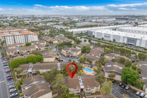 Copropriété à vendre à Doral, Floride: 2 chambres, 98.48 m2 № 2046817 - photo 21