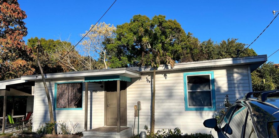 Casa en St. Lucie, Florida 3 dormitorios, 71.35 m2 № 2177837
