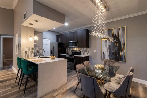 Condo in Orlando, Florida, 3 bedrooms  № 1783292 - photo 5