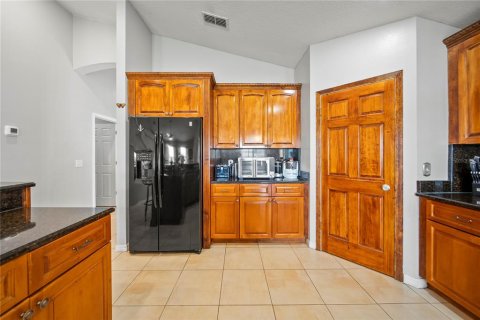 House in Kissimmee, Florida 4 bedrooms, 221.39 sq.m. № 1744228 - photo 22