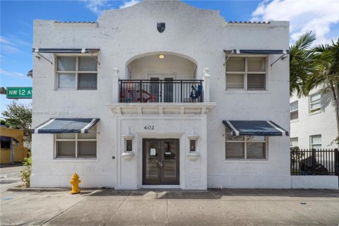 Apartment in Miami, Florida 29.26 sq.m. № 1968206 - photo 14