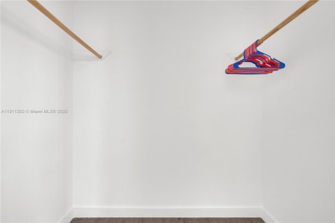 Apartment in Miami, Florida 29.26 sq.m. № 1968206 - photo 11