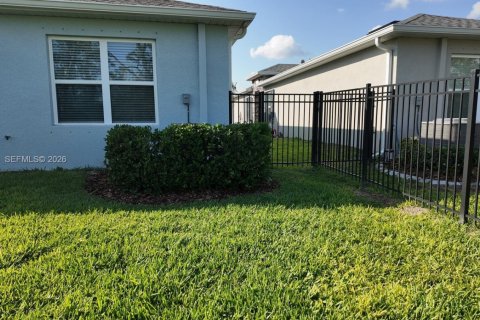 Снять в аренду таунхаус в Порт-Шарлотт, Флорида 3 спальни, № 2023812 - фото 15