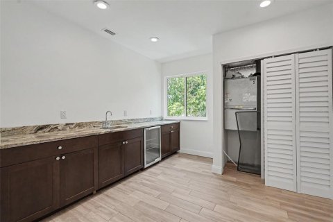 House in Saint Petersburg, Florida 4 bedrooms, 240.8 sq.m. № 2237133 - photo 26