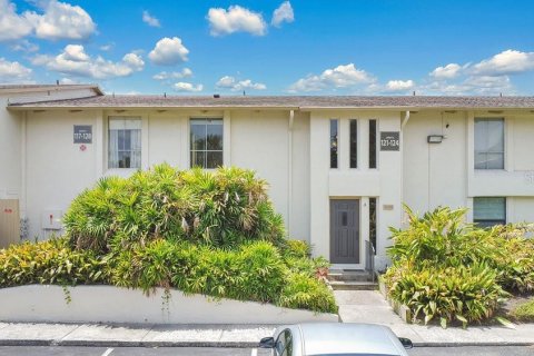 Copropriété à vendre à Altamonte Springs, Floride: 3 chambres, 129.88 m2 № 1754786 - photo 1