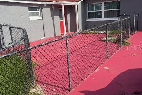 House in Altamonte Springs, Florida 4 bedrooms, 133.04 sq.m. № 2275766