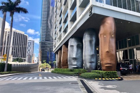 Снять в аренду кондоминиум в Майами, Флорида 1 спальня, 74.14м2, № 1990804 - фото 16