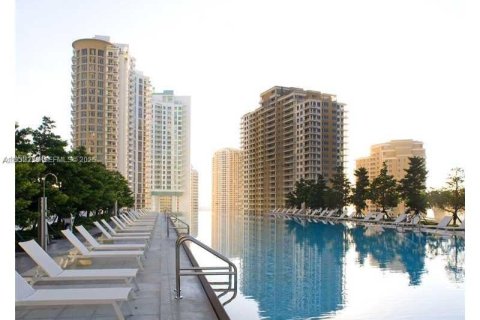 Снять в аренду кондоминиум в Майами, Флорида 1 спальня, 74.14м2, № 1990804 - фото 20