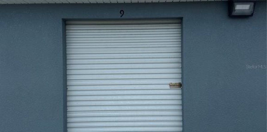 Propiedad comercial en Winter Haven, Florida 46.45 m2 № 2103455