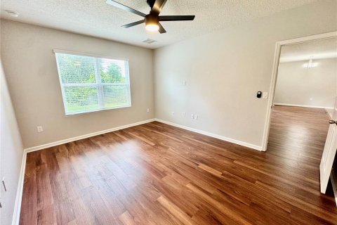House in Melbourne, Florida 4 bedrooms, 170.01 sq.m. № 2294658 - photo 5